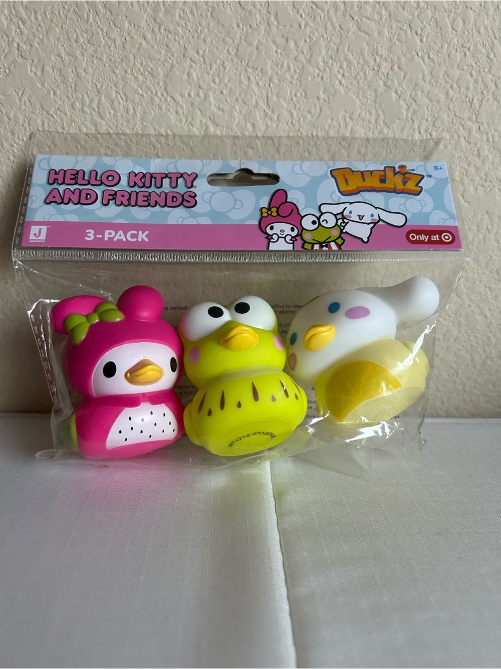 3-pack Hello Kitty and Friends Fruit Duckz